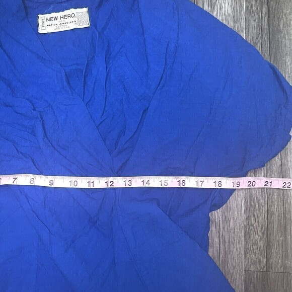 𝅺NEW Hero Womens Native American‎ Blue Top Size Large - Picture 3 of 6